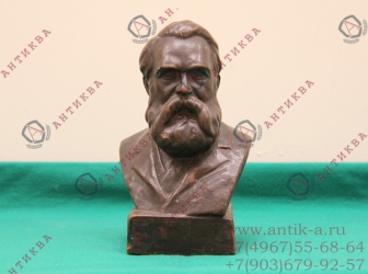 Бюст Энгельс, гжель 1936, (фаянс)