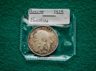 Монета 1 FLORIN 1915 г. б/м